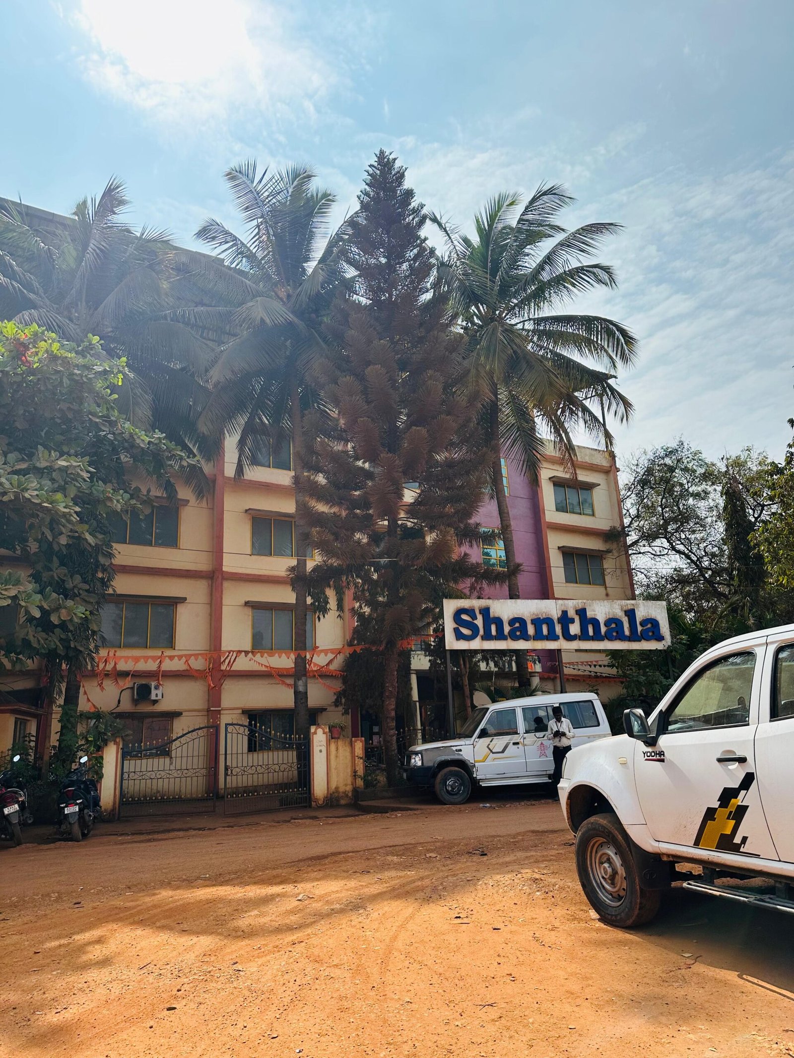 WhatsApp Image 2025-12-06 at 13.05.25