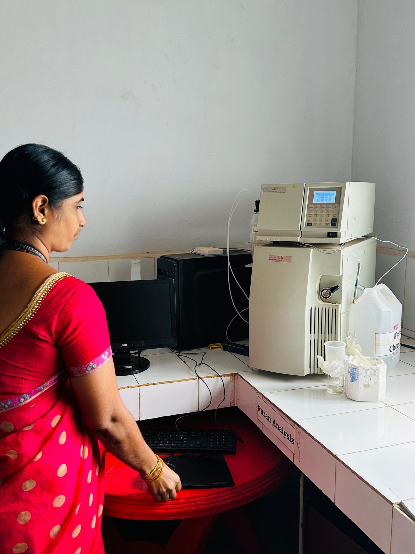 WhatsApp Image 2025-12-06 at 13.05.26 (2)